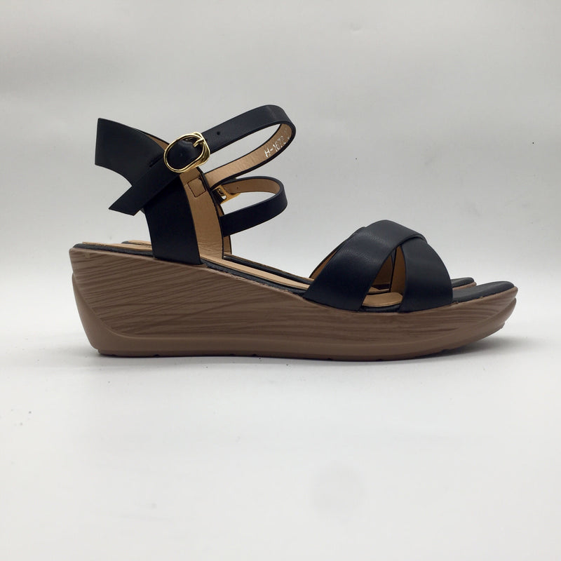 Cirss Cross Wedge