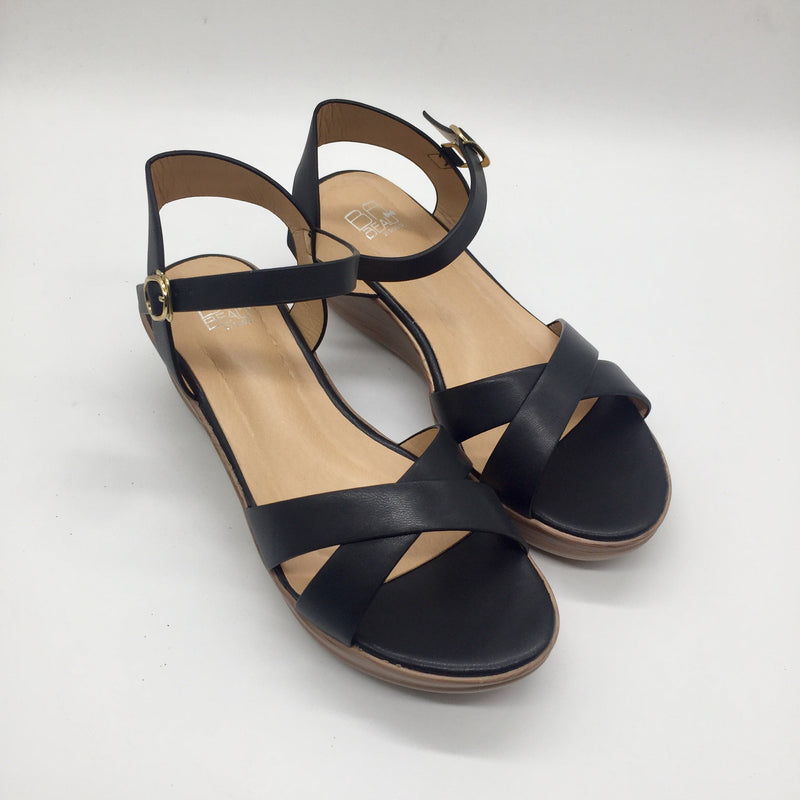 Cirss Cross Wedge